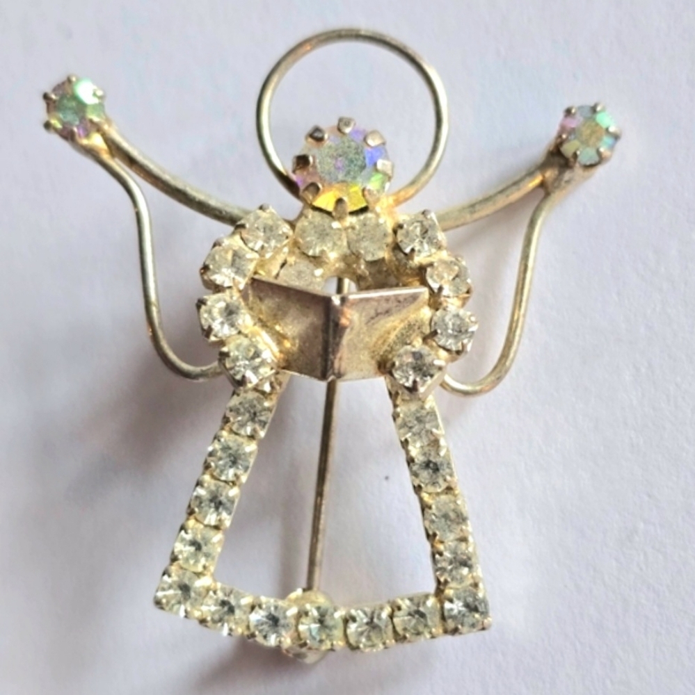 Vintage angel brooch pin guardian silver tone christmas holiday herald angle